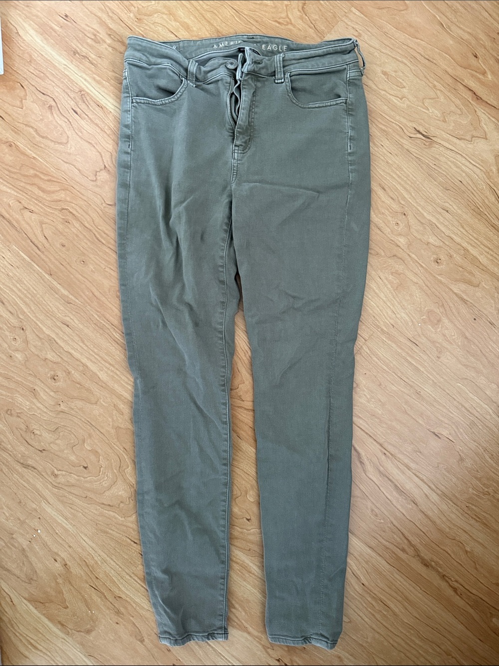 American Eagle Outfitters Olive Skinny Jeans